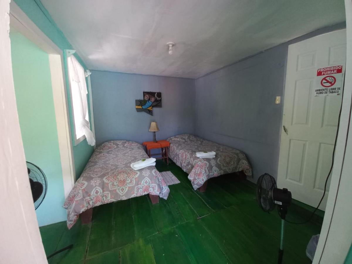 Donde Familia Manito Acomodação com café da manhã Paquera Exterior foto