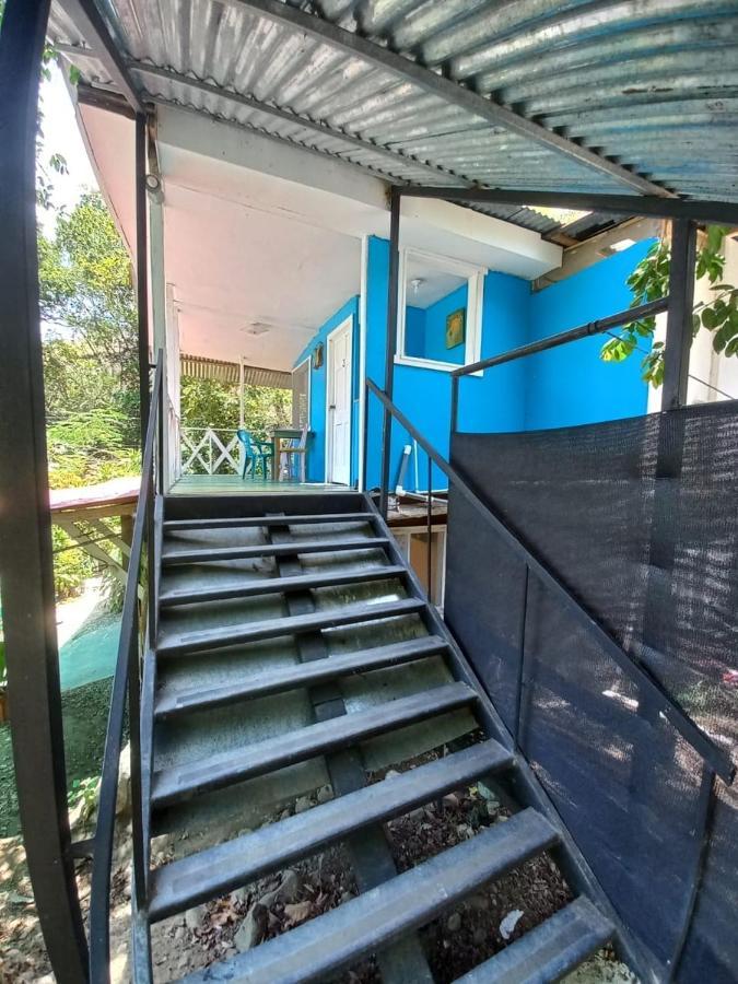 Donde Familia Manito Acomodação com café da manhã Paquera Exterior foto